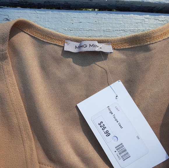 NWT Ming Ming Fringe Vest Size Small - Picture 5 of 7